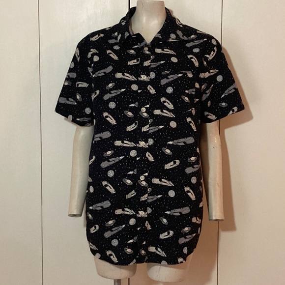 Urban Pipeline Causal Button Front Shirt Size MEDIUM 100% Cotton Car/Outerspace - Picture 6 of 6